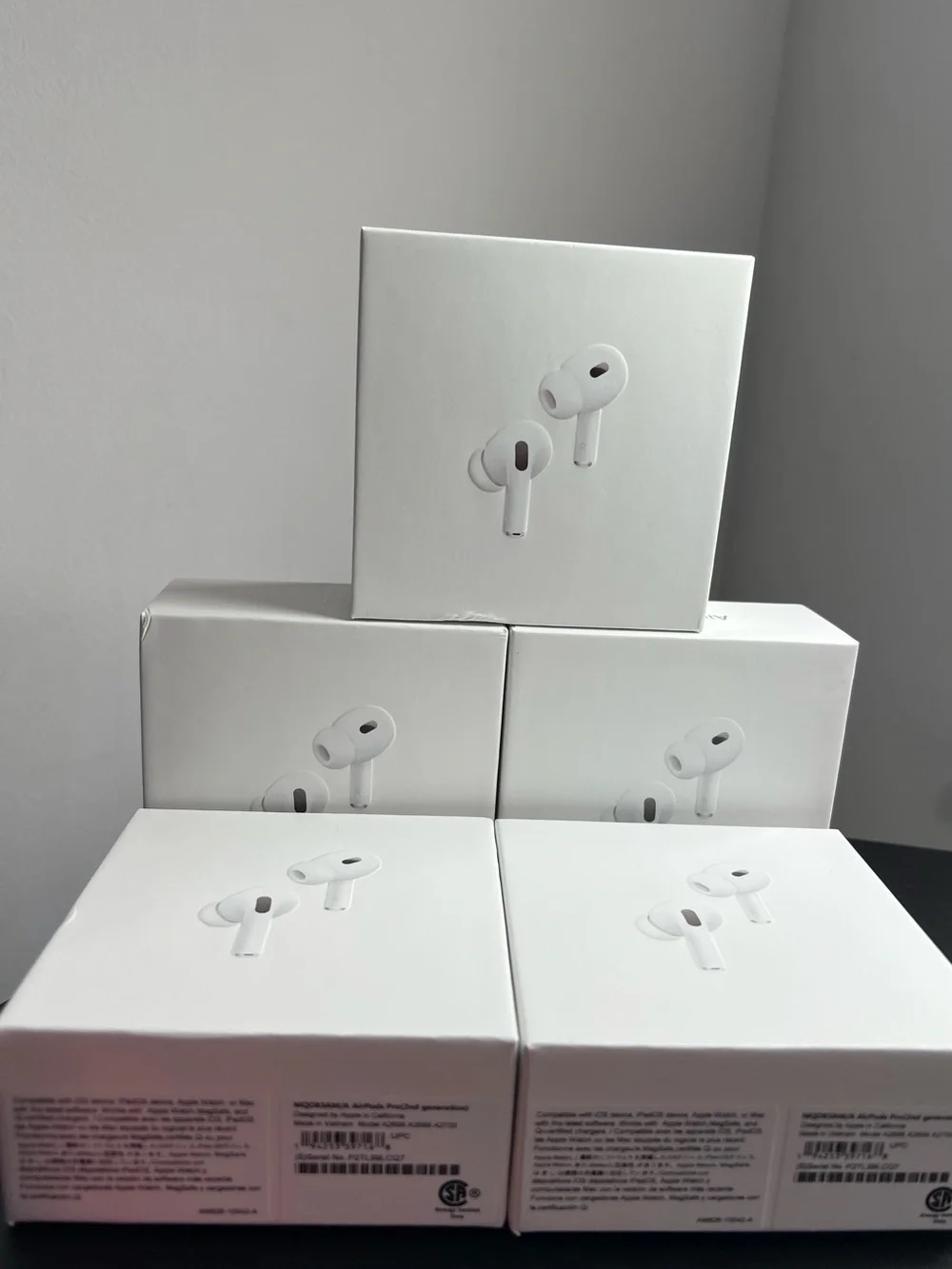Apple AirPods Pro 2nd Generation in White